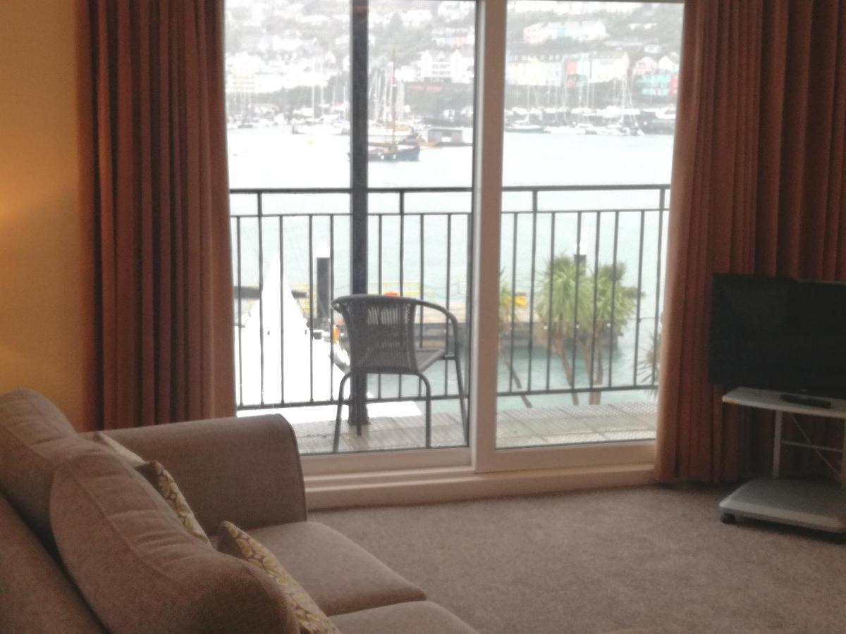 Riverside 2 Dartmouth Esterno foto